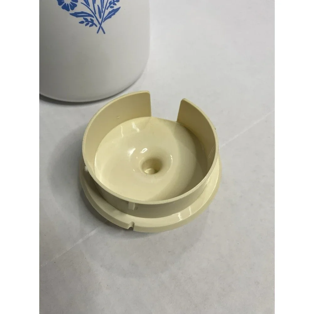Corelle Ware Blue Cornflower Stove Top Set Of 2 Coffee Tea Pot 9 Cup And 6 Cup